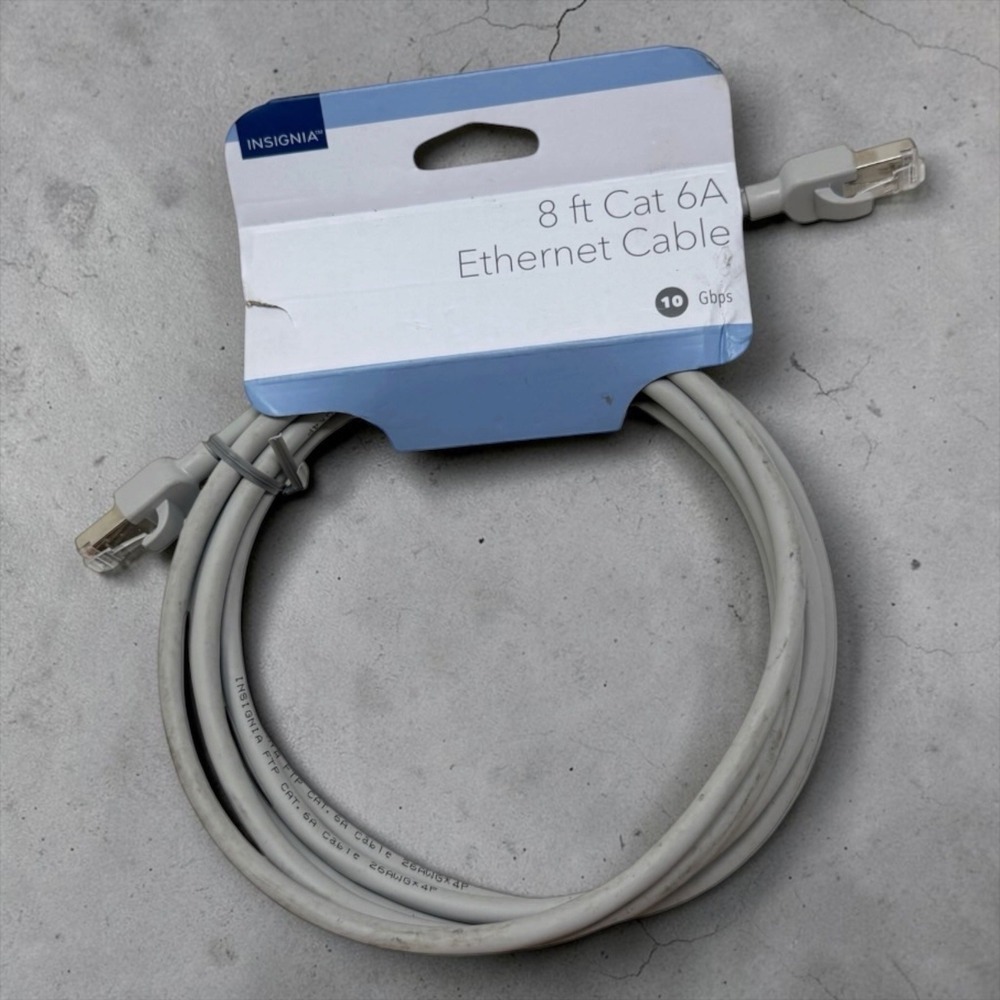 Insignia Ethernet Cable Unisex 8ft Gray Cat 6A 10Gbps S/FTP NS-NC6A826
